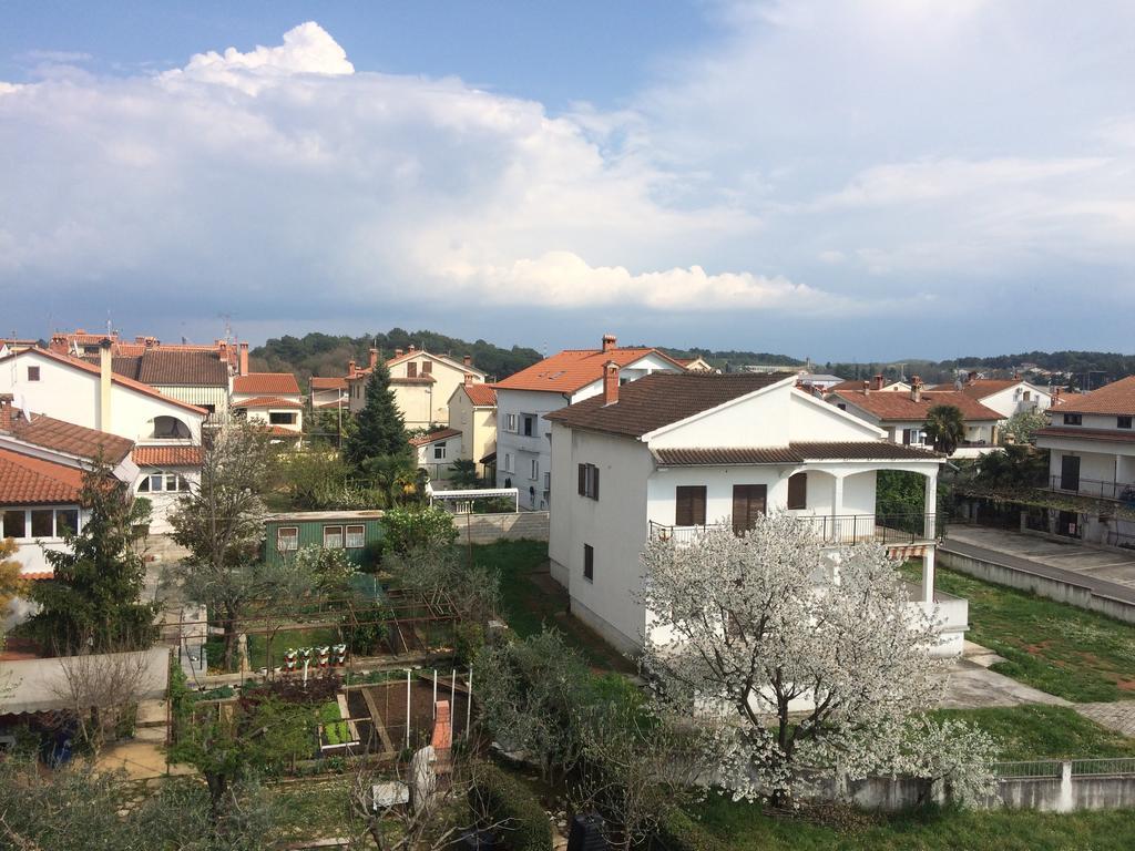 Apartman Kimi Poreč Exterior foto